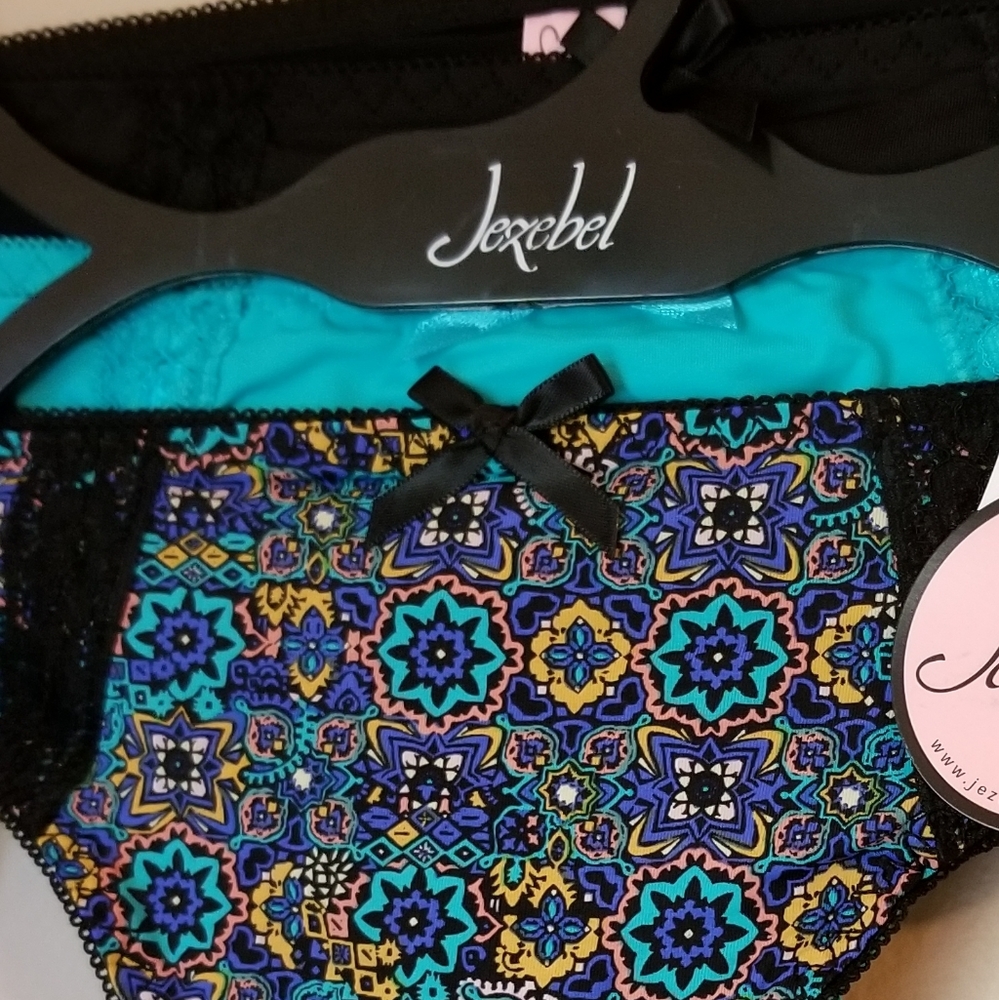 Women's Micro Lace Inset Thong set, NEW w/tags